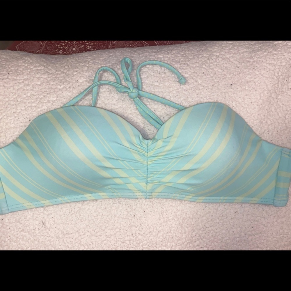Turquoise strapless Bikini 💕